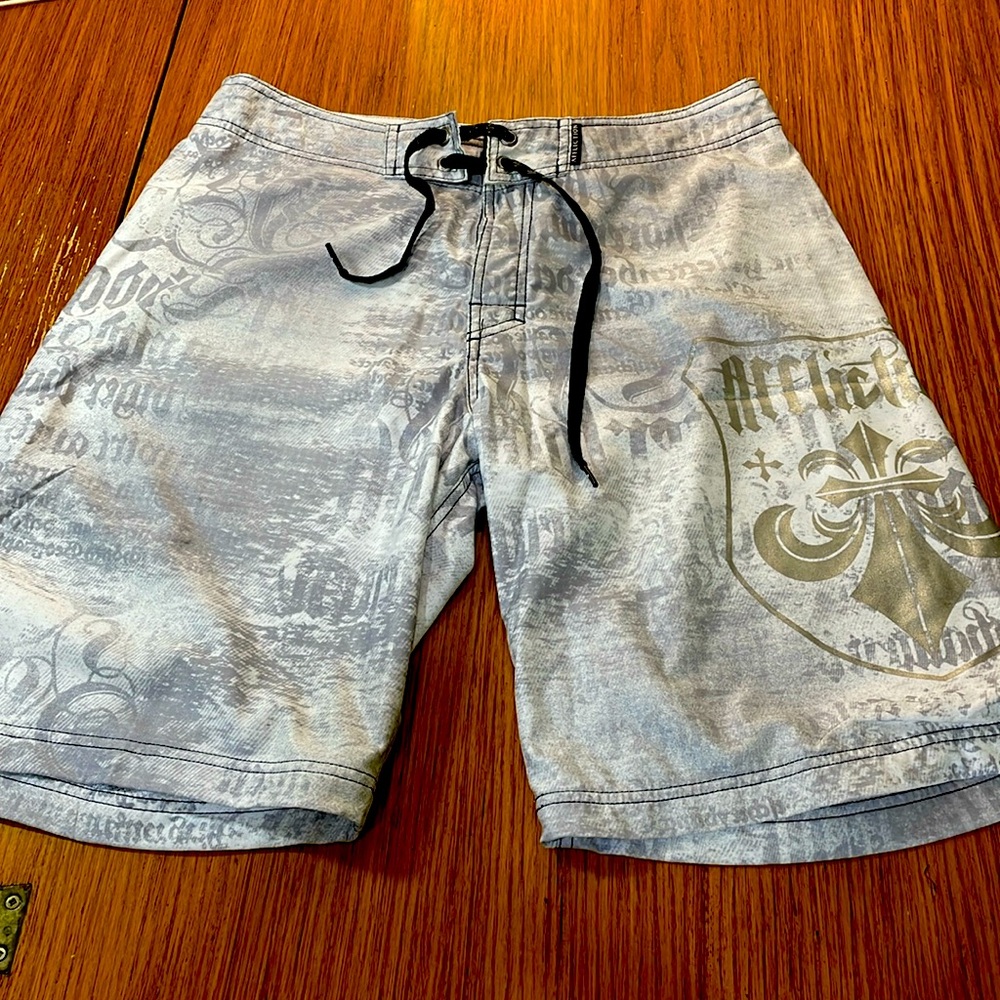 Affliction board shorts white men’s 34